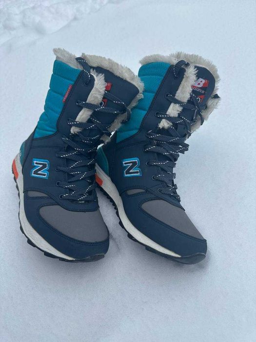 Жіночі черевики, кросівки  New Balance, нові, 37 розмір