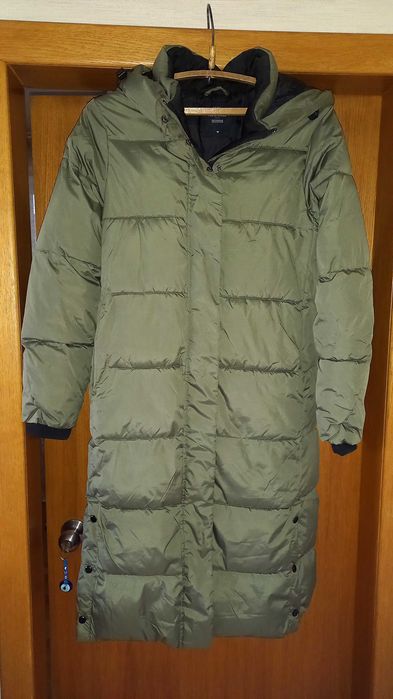 Жіноча довга куртка польської фірми HOUSE BRAND.