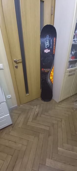 Дошка Nidecker сноубордична