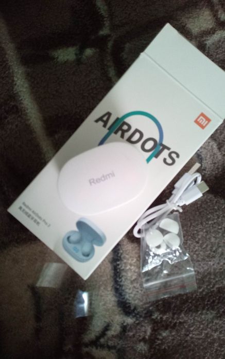 AirDots продам стан нових