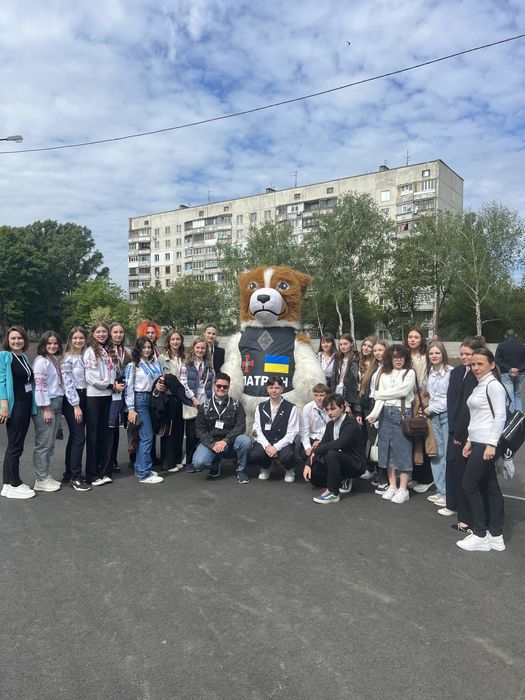 Поздравление Патрона Харьков. Антматор Пес Патрон . Привітання Патрона
