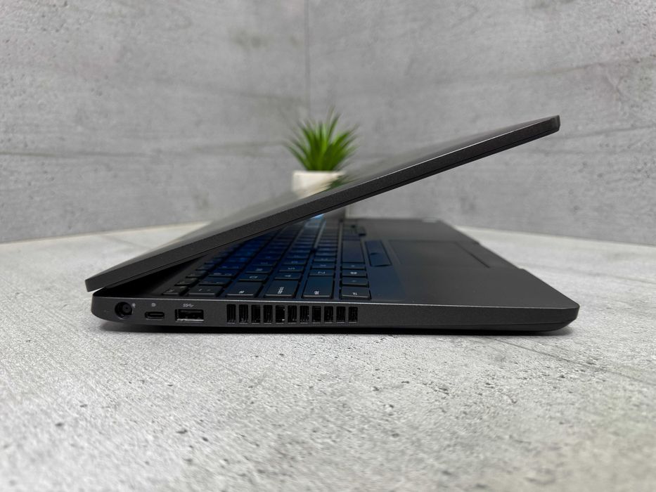 I5-8265U/256gb ssd/15.6”/Надійний ноутбук Dell 5500/8gb ddr4