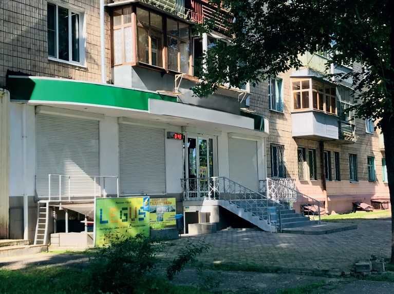 Оренда 1 поверх/78м2/червона лінія/м. Армійська та П.Спорту