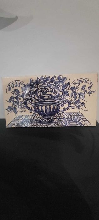Painel de Azulejo Pintado à Mão - Vaso de Flores (36x20cm)