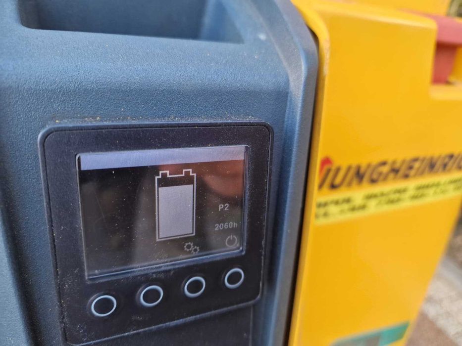 Elektryczny wózek paletowy unoszący Jungheinrich EJE 114 paleciak Lion