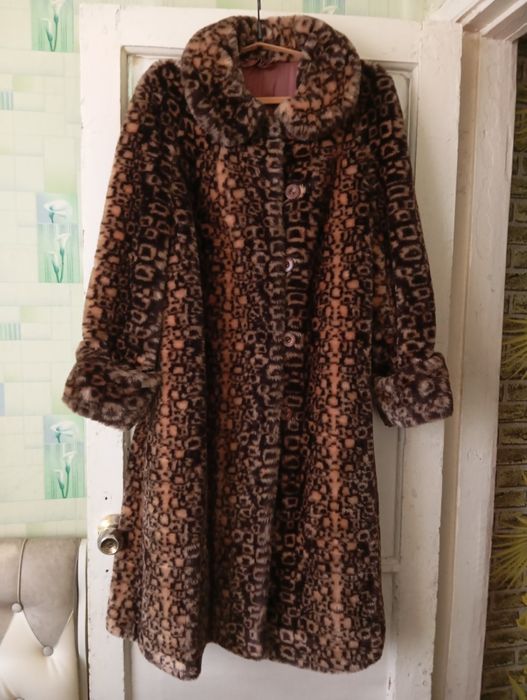 Продам шубу одета пару раз