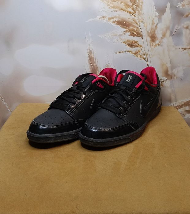 Nike, rozmiar 39.