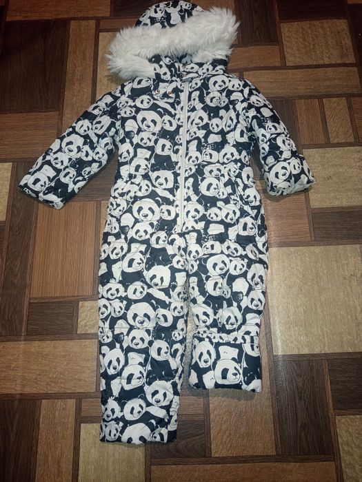 Комбінезон  як для хлопчика так і для дівчинки