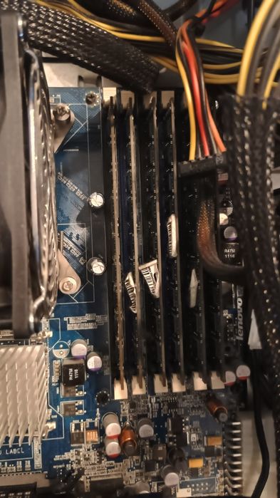 Super Komputer stacjonarny Think Station Lenovo! 6 rdzeni - 12 wątków