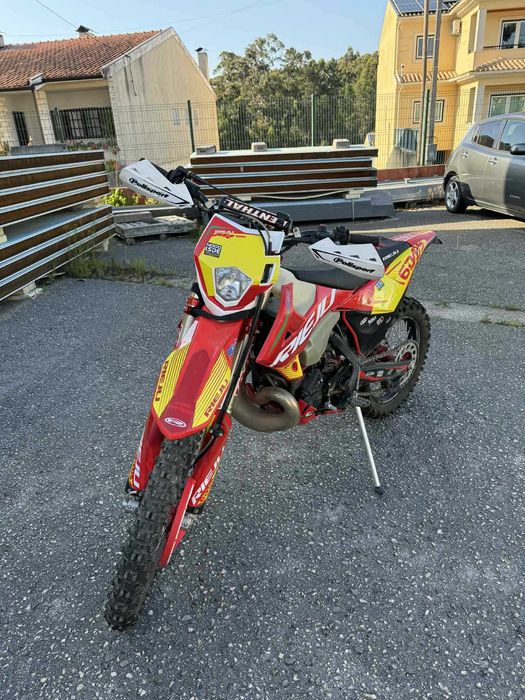 Rieju 300 pro ..