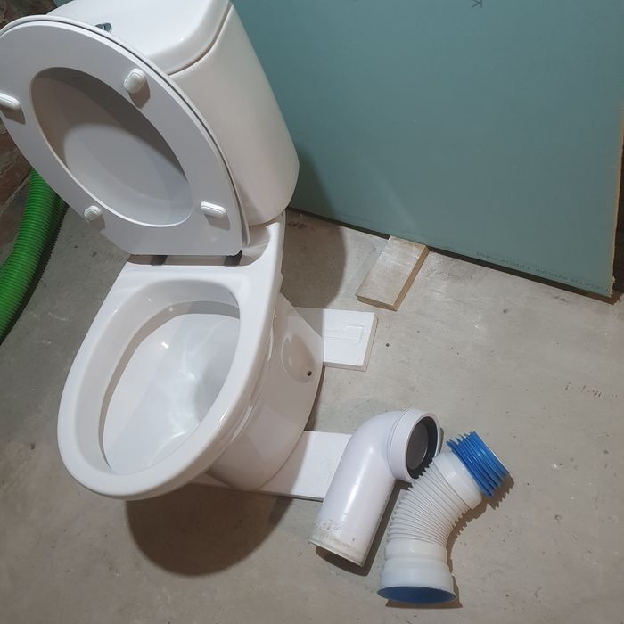 Унітаз підлоговий