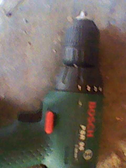 Продам шуруповерти.