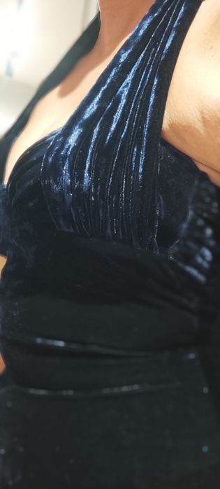 Wieczorowa, długa ,welurowa sukienka