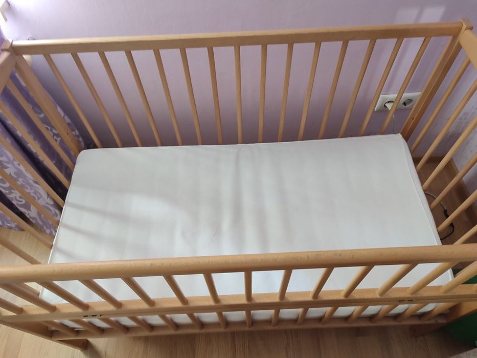 Дитяче ліжечко маятник з шухлядою + комплект