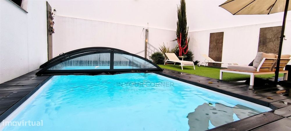 Moradia T5 Venda em Ramada e Caneças,Odivelas