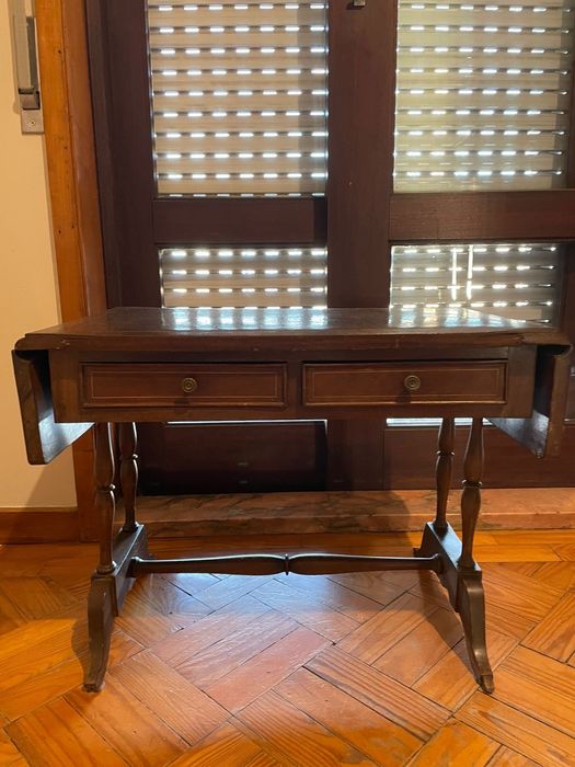 Mesa de cabeceira madeira