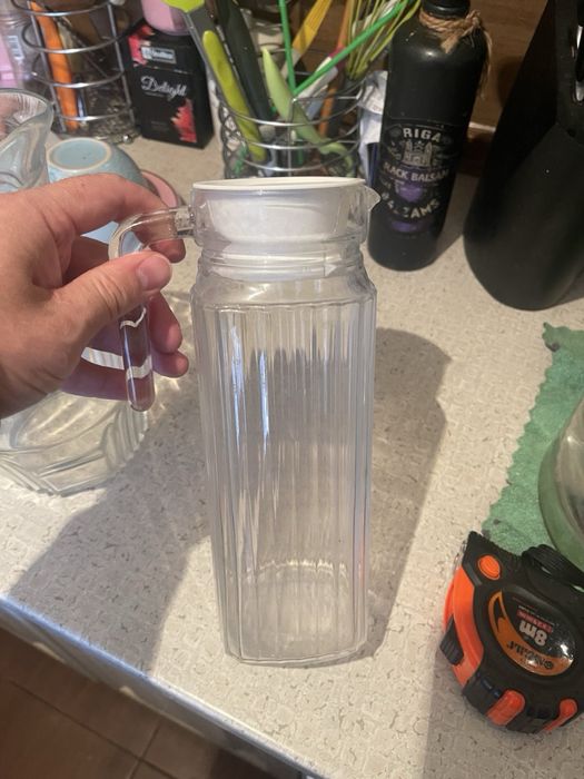 Продам графины стеклянные