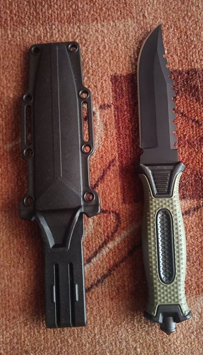 Sprzedam Nóż Militarny