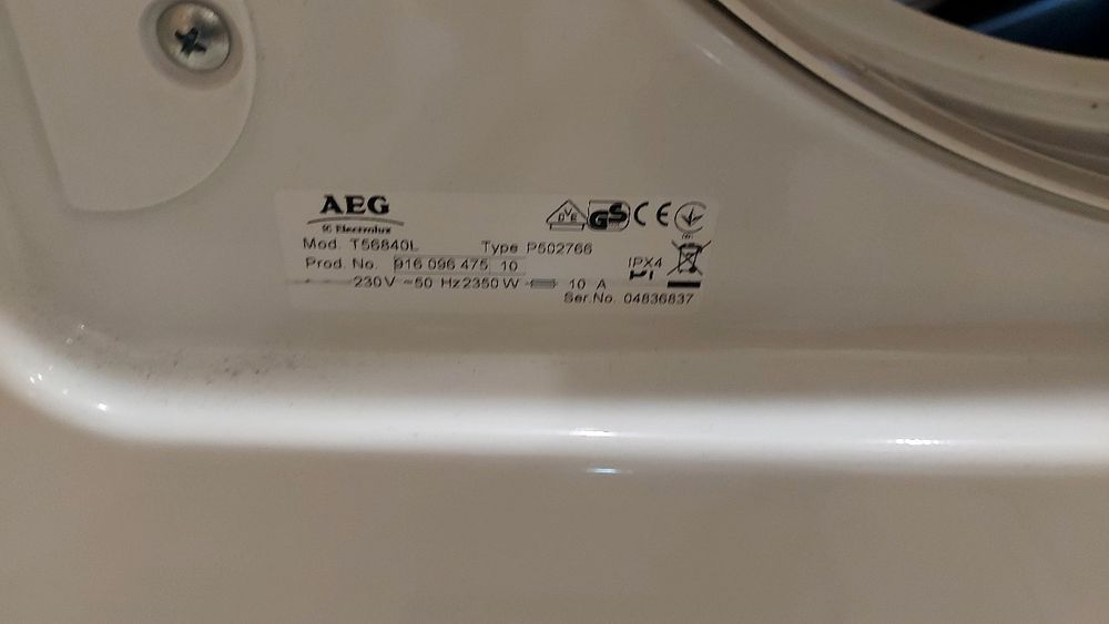 Máquina de secar roupa AEG para arranjo ou peças