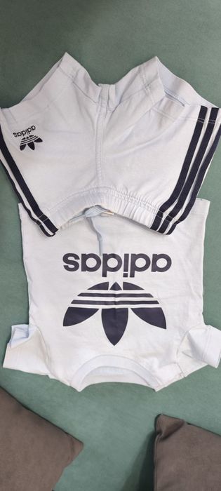 Костюм adidas оригінал 62р.