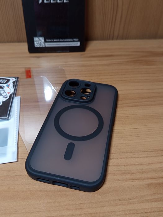 Case do iPhone 15 Pro, 2 sztuki szkła hartowanego