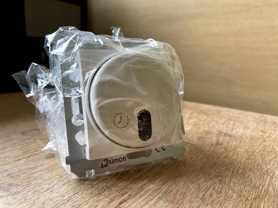 Simon 54 DWC10T.01/11 Łącznik z opóźnieniem wyłączenia Timer switch
