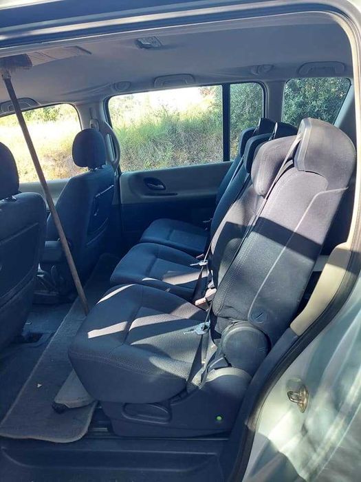 Para peças Renault Espace IV 2.2DCi ano 2004