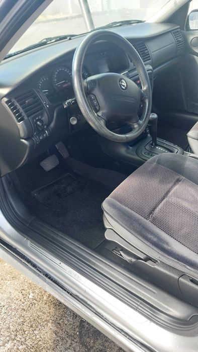OPEL VECTRA-B 1.6i - Automático