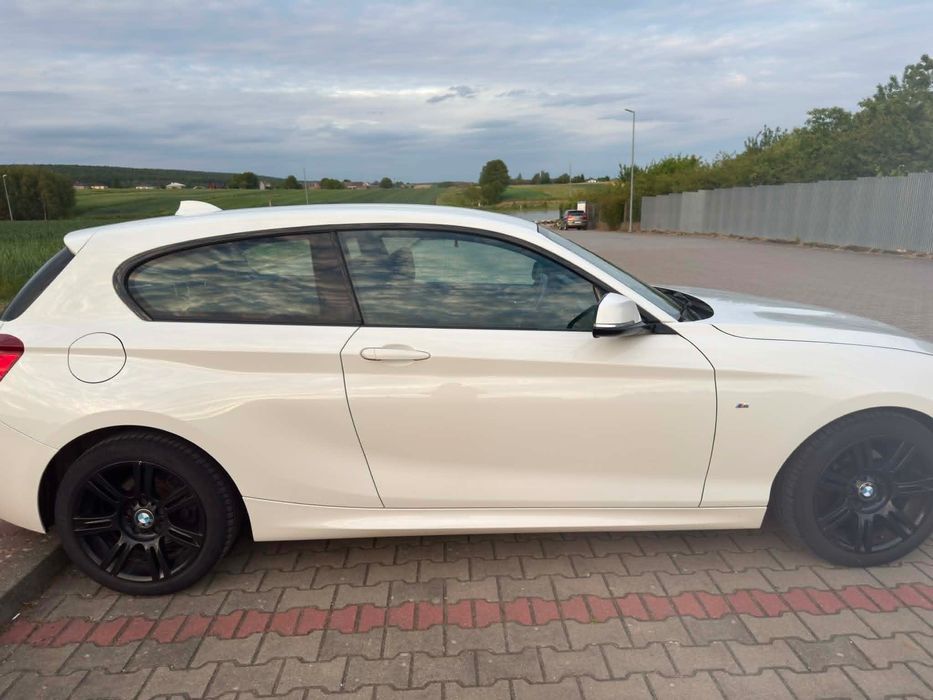 BMW Seria 1 120d Sport Line