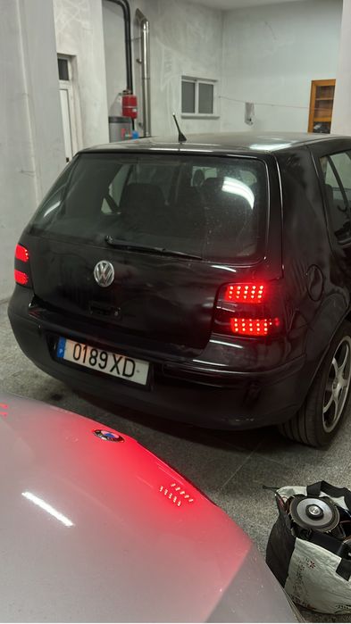 Volkswagen Golf IV 1.9 TDI PD 115 cv AJM | 6 Velocidades | Recaro | Teto de Abrir