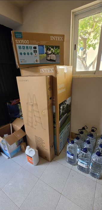 Piscina Intex, Bomba intex, escada e todos os acessórios