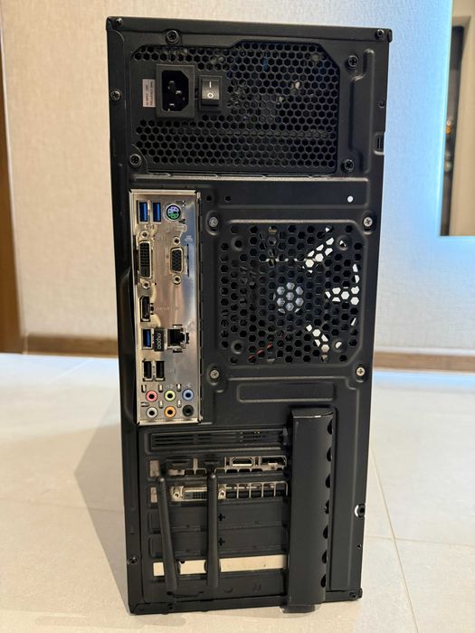 PC i7-7700/16GB DDR4/500SSD+500HDD/EVGA GTX1080 8GB