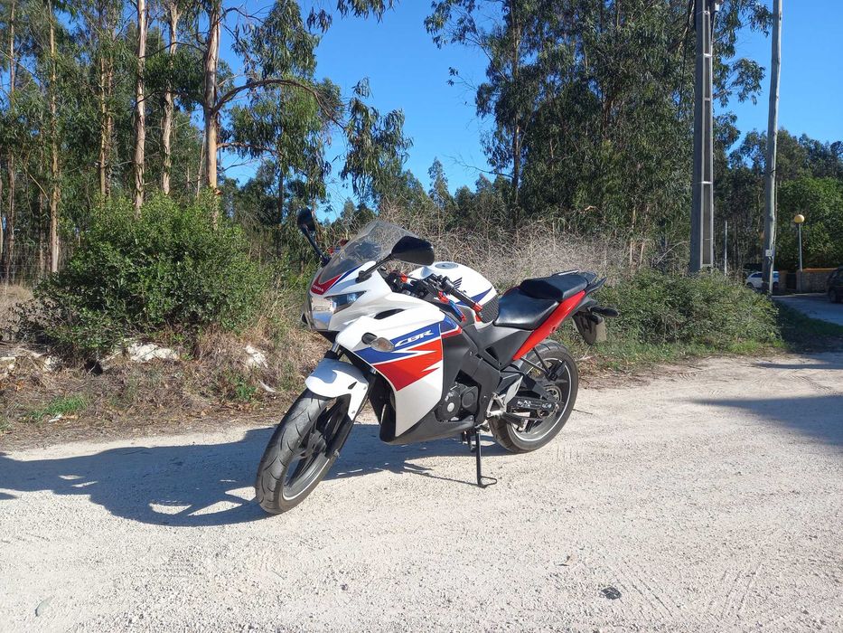 Moto honda cbr125 - Oportunidade