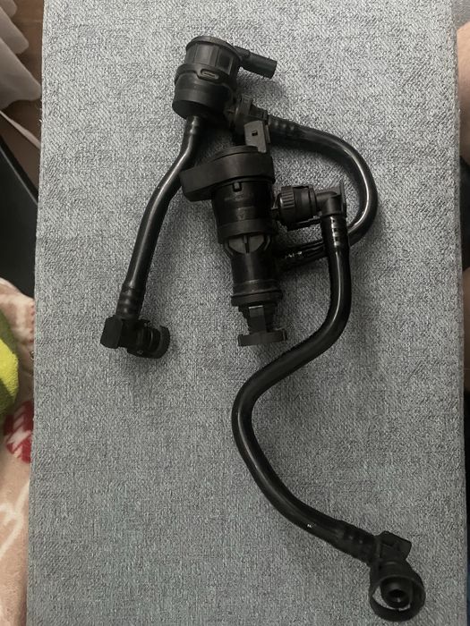 Клапан вентиляции топливного бака BMW 5 F07/F10/F11/е70 n55 7595194