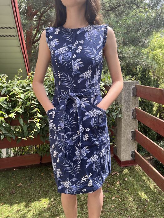 Sukienka niebieska Oasis, roz.34, piękna