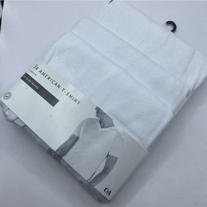 Набір чоловічих футболок- р. М ( 46/48)