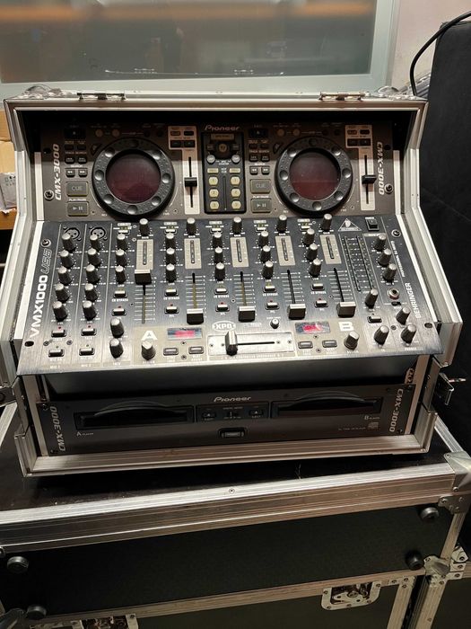 Pioneer DJ CMX-3000, Behringer VMX1000USB, CASE Dzielna • OLX.pl