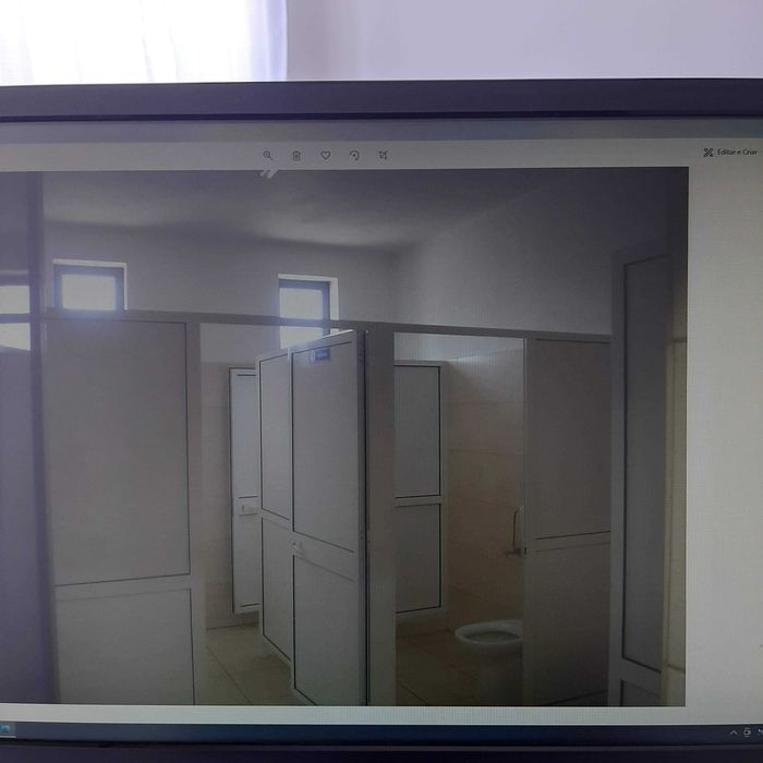 Arrenda-se Pavilhão