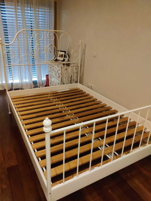 Cama de ferro branco, IKEA