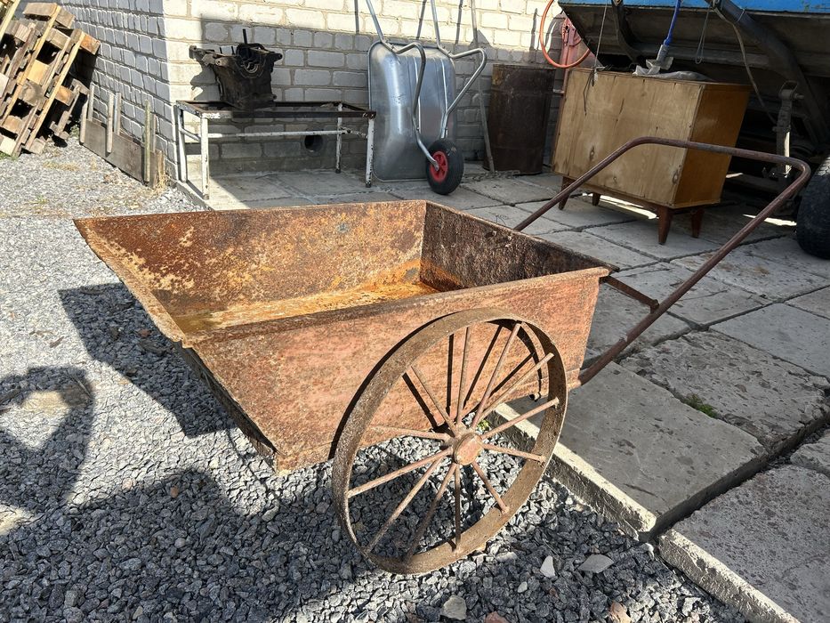Продам садову тачку