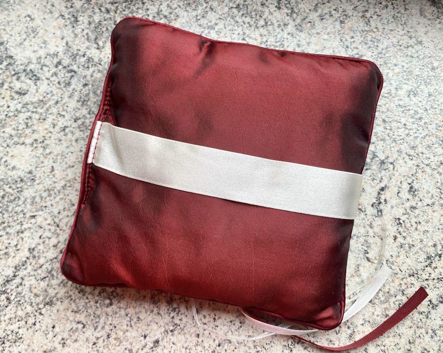 Poduszka na obrączki ślubne Premium NOWA