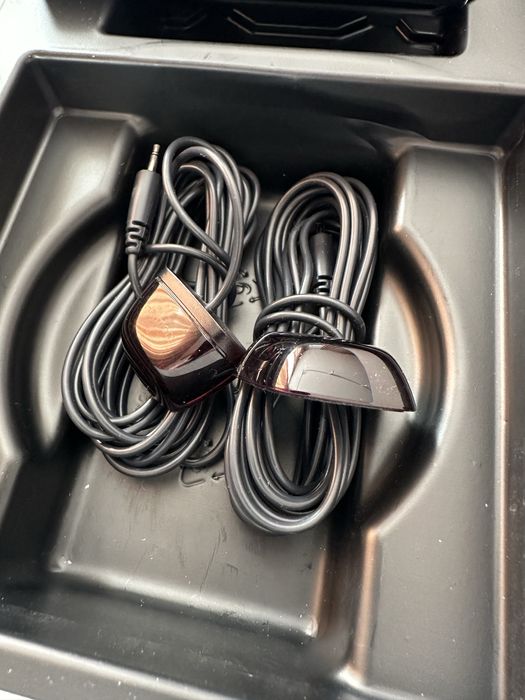 Logitech Harmony Elite pilot uniwersalny