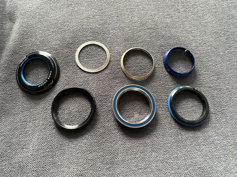 Stery rowerowe zintegrowane maszynowe Cane Creek AER ZS 1 1/8 cala MTB