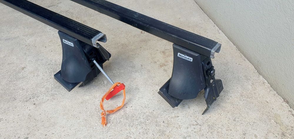 Barras de tejadilho Norauto para Fiat Grande Punto / Punto EVO,  de 5 portas