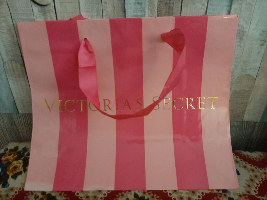 Bolsa Presente/Gift Victoria's Secret