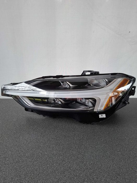 Volvo XC60 USA – lampa Full Led przednia lewa przód lewy