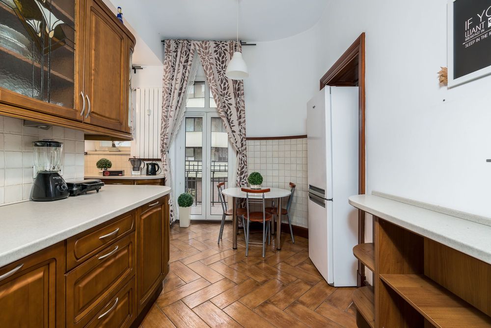 Pokój w centrum, Avenida, PKP/Room in the center/Комната в центре