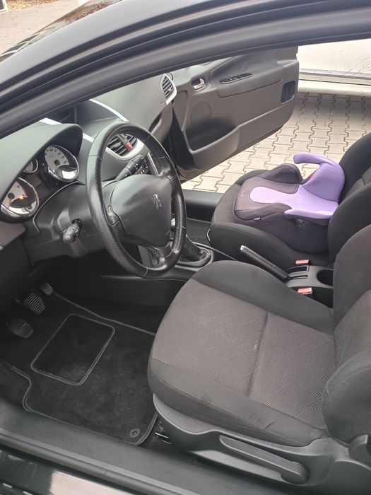 Peugeot 207 1.6 HDI 130km 295NM