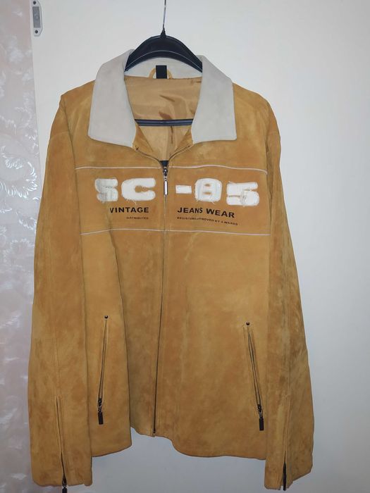 Продам мужские куртки , ветровки