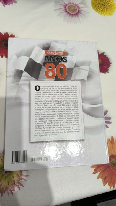 Livro com imagens